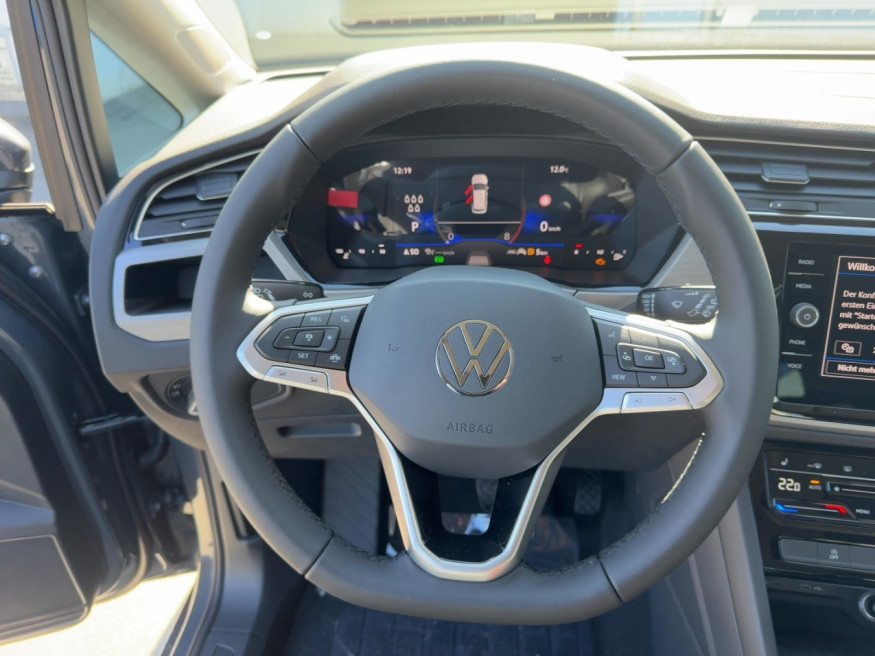 VW Touran Comfortline DSG,Kam,7Sitze,Nav