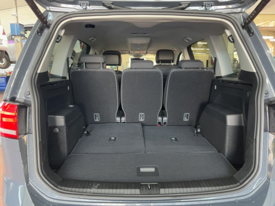 VW Touran Comfortline DSG,7-Sitzer, Navi