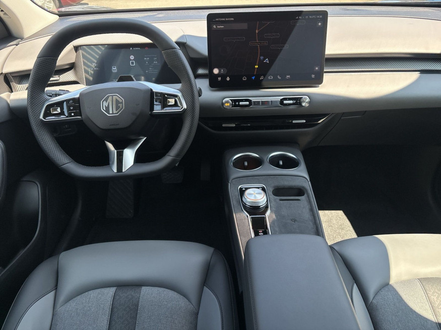 MG S5 EV Luxury 64 kWh