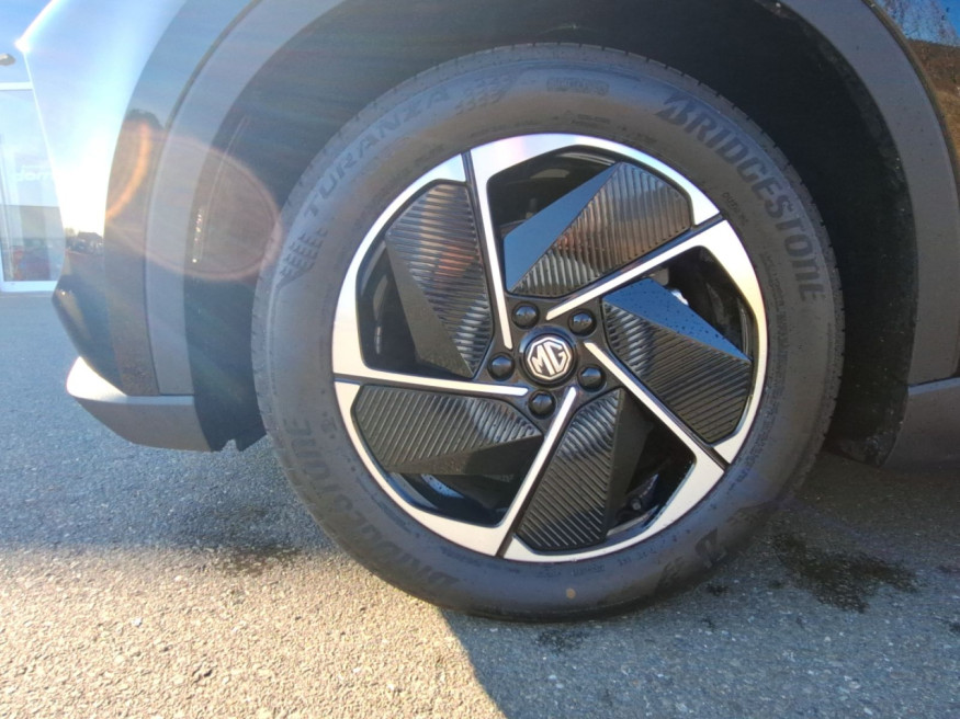 MG S5 EV Luxury Long Range 64kkWh