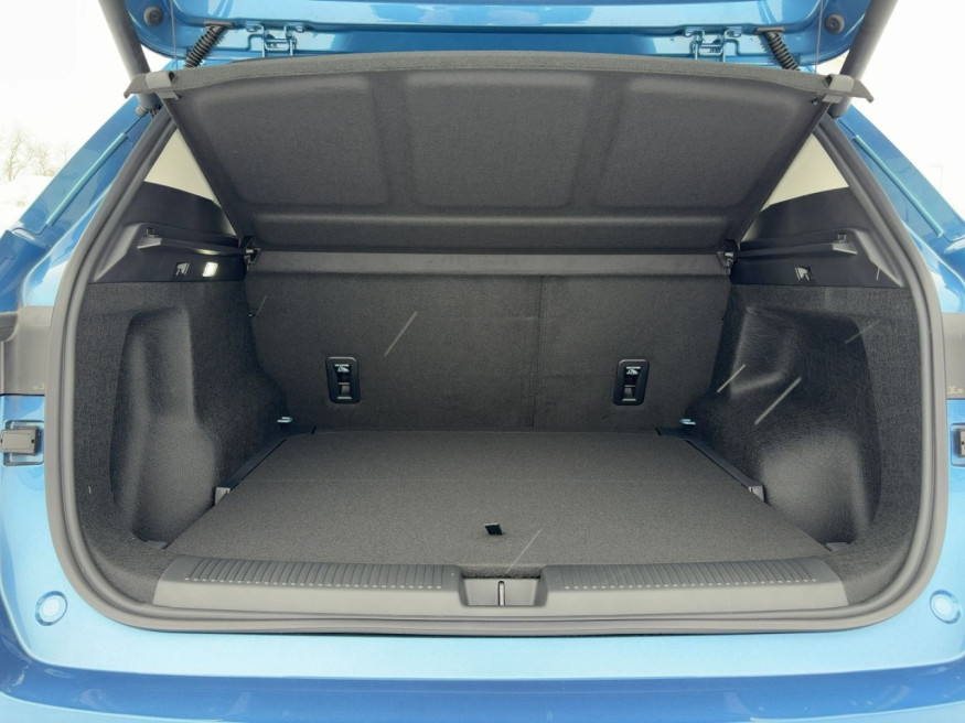 MG S5 EV Luxury Long Range 64kWh