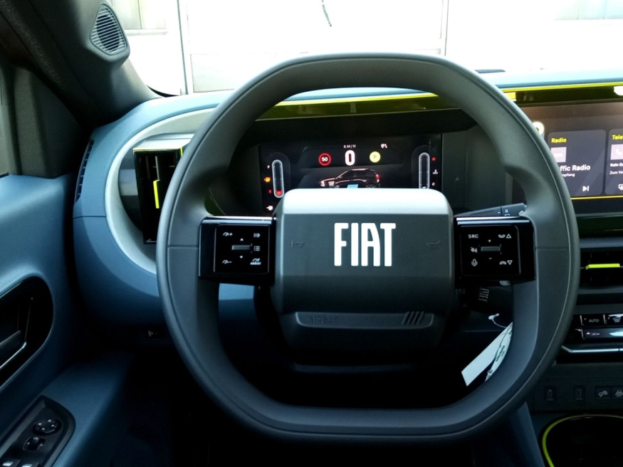 FIAT Grande Panda LED, Kamera, Navi