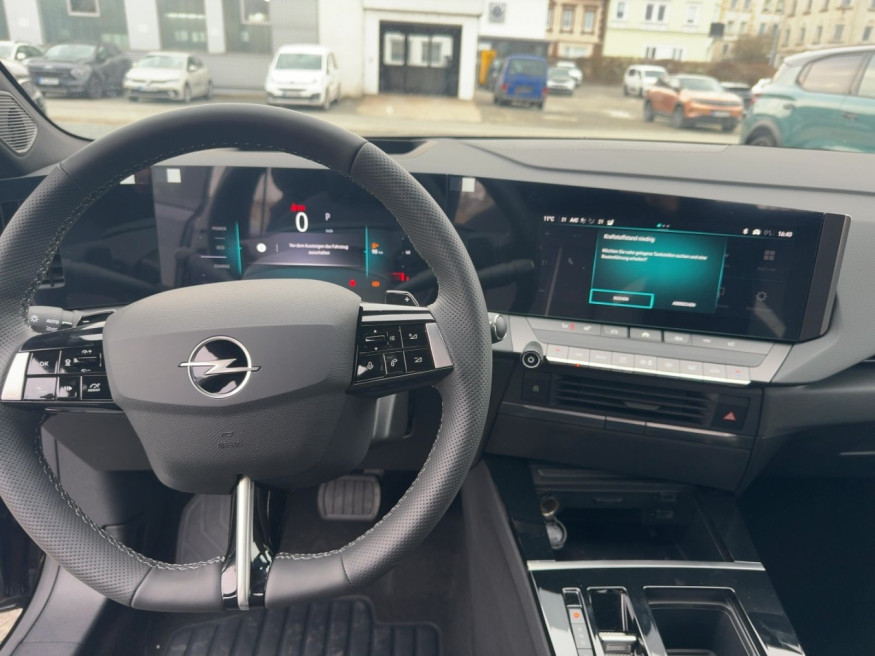 OPEL Astra ST GS