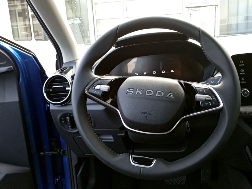 SKODA Fabia Black Edition, DSG, Wi-Paket