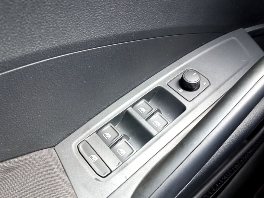 SKODA Fabia Black Edition, DSG, Wi-Paket