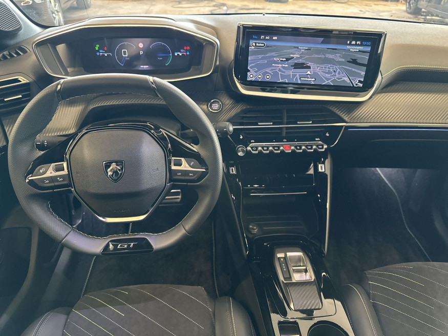 PEUGEOT 208 GT Hybrid