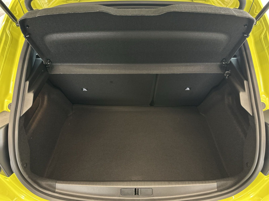 PEUGEOT 208 Allure Hybrid