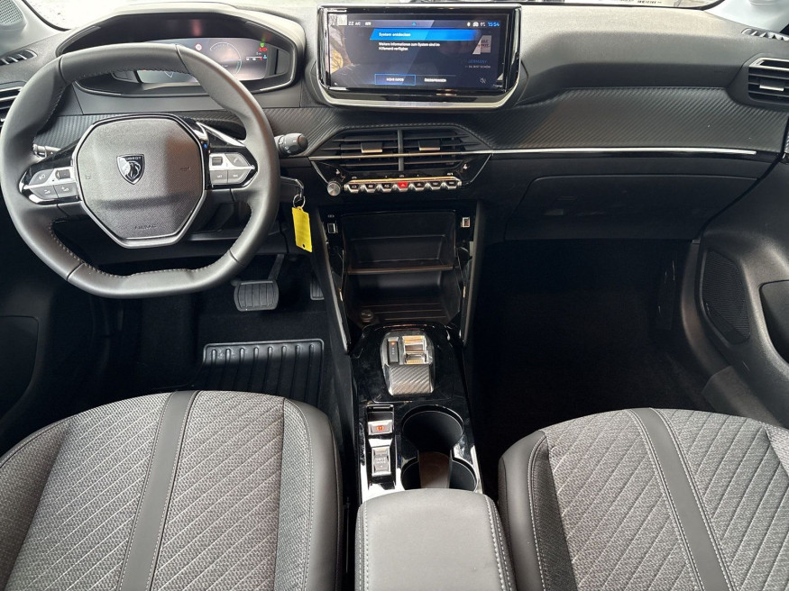 PEUGEOT 208 Allure