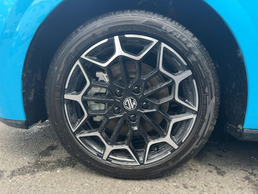 MG 4 Urban EV 54 kWh Premium