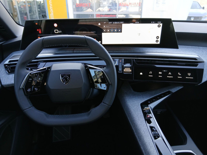 PEUGEOT 5008 Allure Business