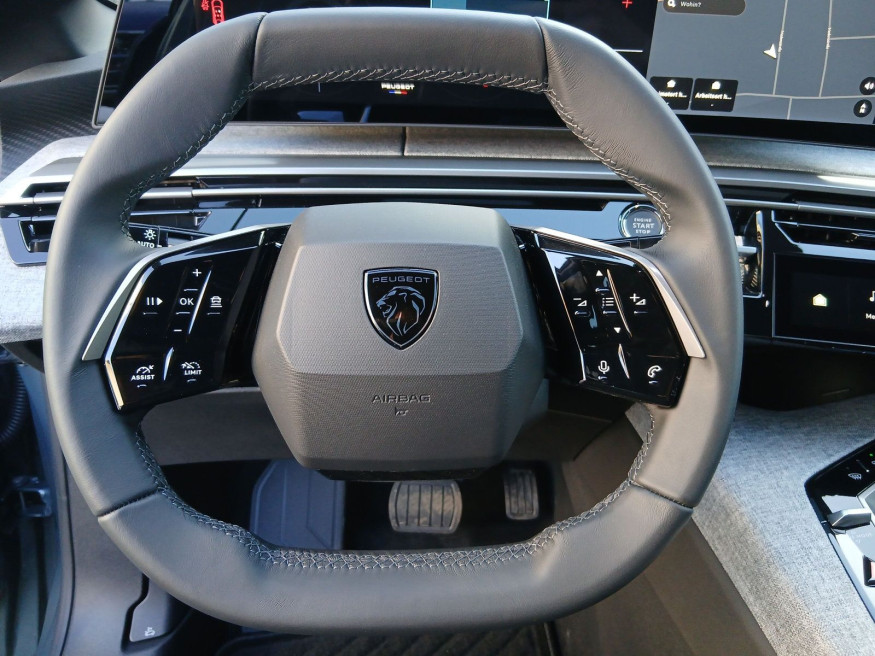 PEUGEOT 3008 Allure Business