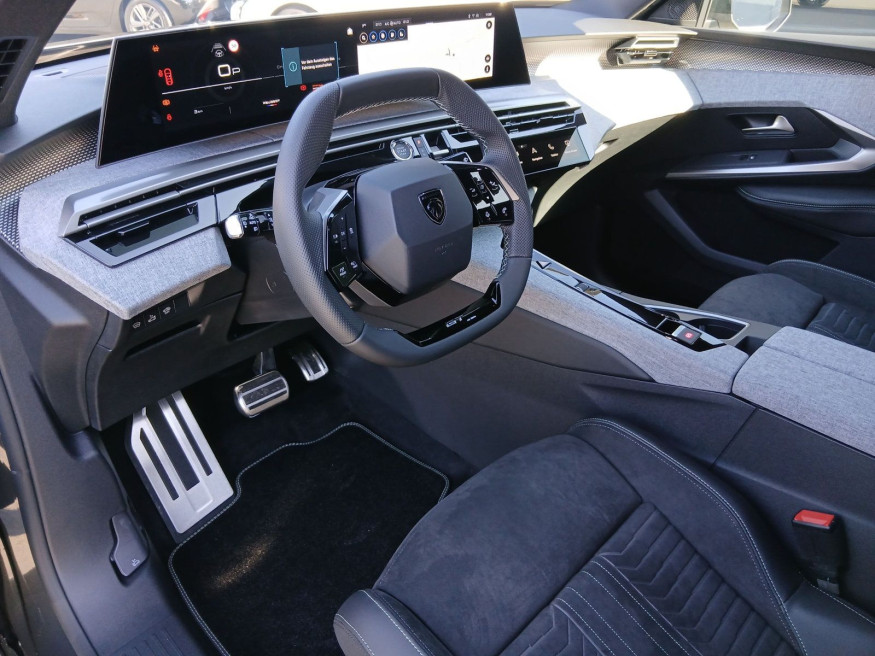PEUGEOT 3008 GT Exclusive