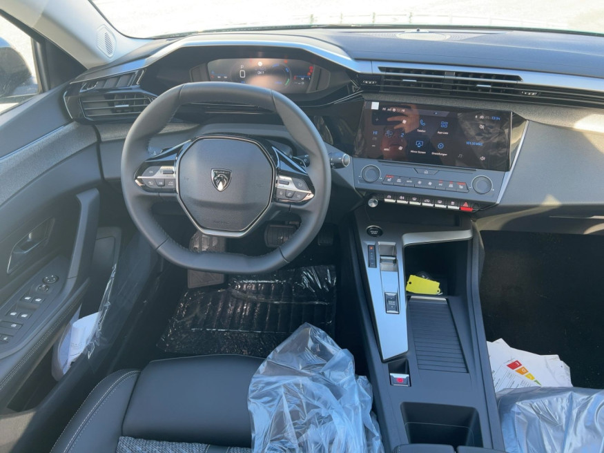 PEUGEOT 308 Allure Hybrid 145 e-DSC6