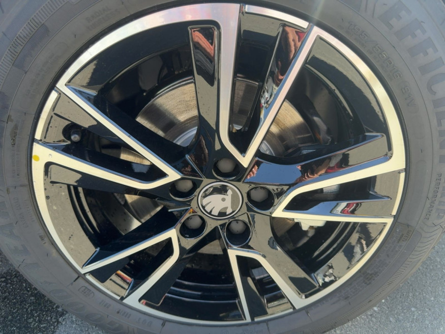 SKODA Fabia Monte Carlo 1,0 TSI