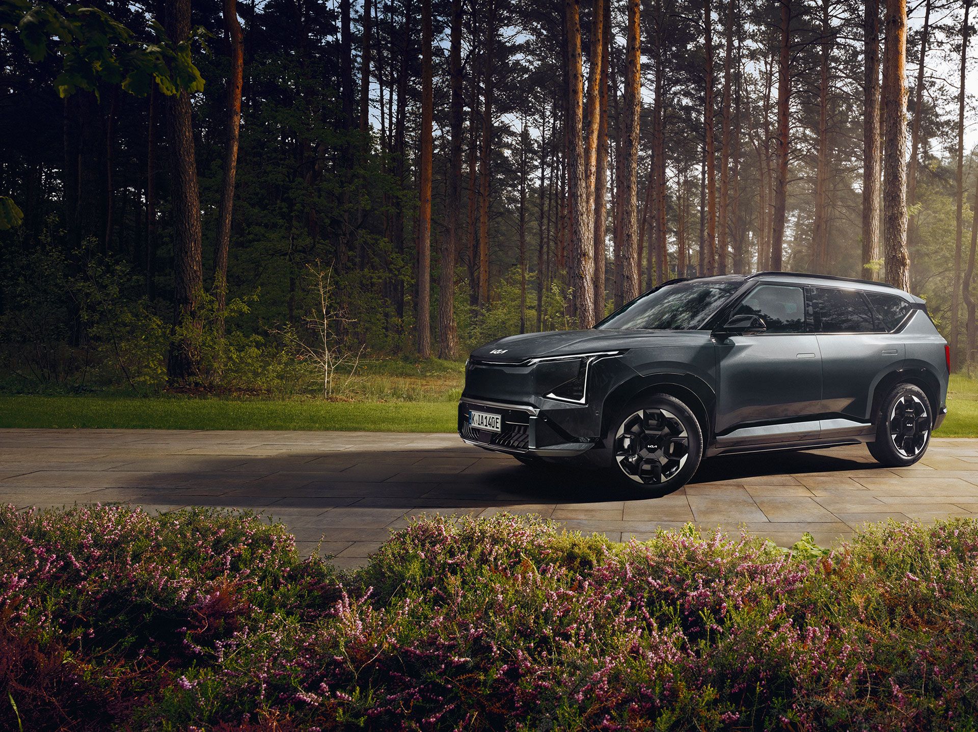 Kia EV4 Teaser